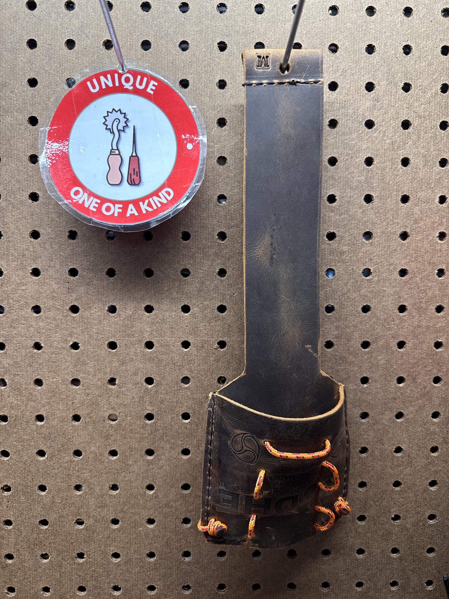 Off the Wall - M Bear Shot Put Glove